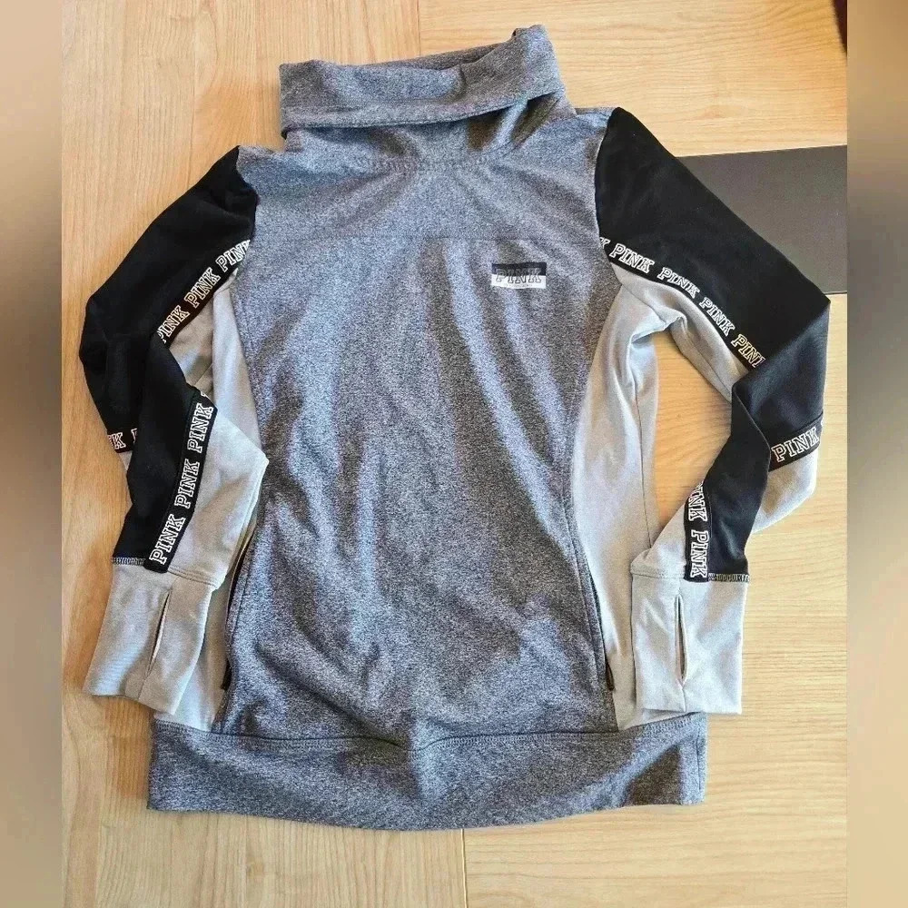PINK Victoria Secret Ultimate Pullover Hoodie Size S